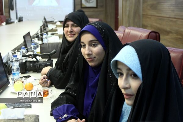 دیدار اعضای مجلس دانش‌آموزی با معاونان وزارت آموزش و پرورش
