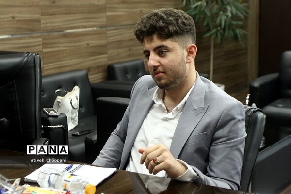 دیدار اعضای مجلس دانش‌آموزی با معاونان وزارت آموزش و پرورش
