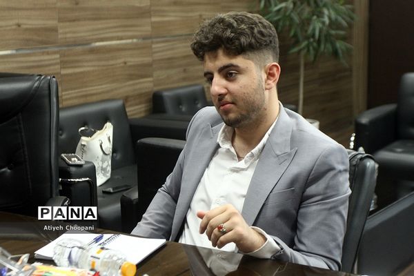 دیدار اعضای مجلس دانش‌آموزی با معاونان وزارت آموزش و پرورش