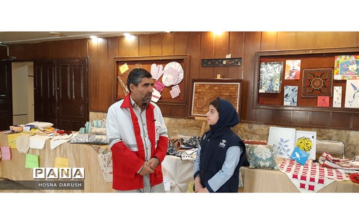 رونمایی کتاب آمادگی در برابر مخاطرات با خط بریل در مشهد