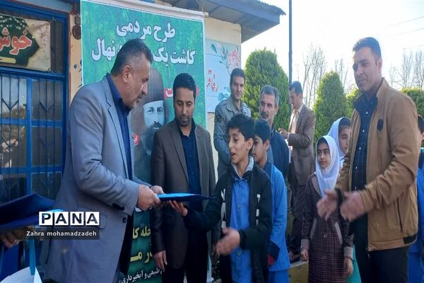 آغاز رسمی کاشت نهال به اسم کودکان غزه و پویش میرزا کوچک خان جنگلی در مدرسه وحدت اهلم