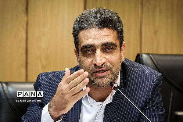 جلسه هیات امنای سازمان دانش‌آموزی