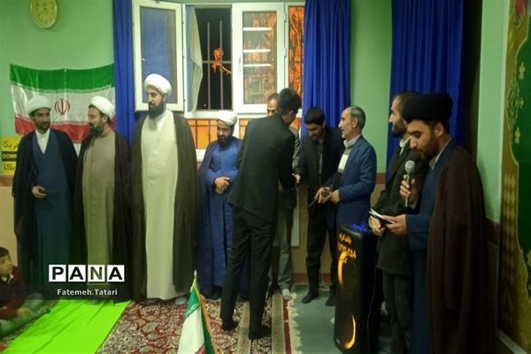 محفل انس با قرآن در مدارس شهرستان بام و صفی‌آباد