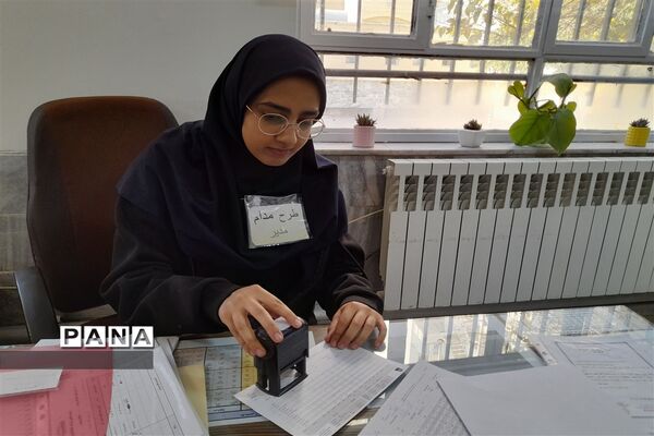 اجرای طرح مدام در دبیرستان حضرت زینب (س)
