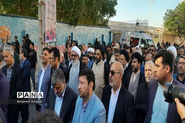 استقبال از پیکر شهدای گمنام در بوشهر