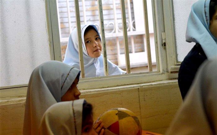 ۴۳ دانش‌آموز بازمانده از تحصیل ابتدایی در ملارد به مدارس بازگشتند