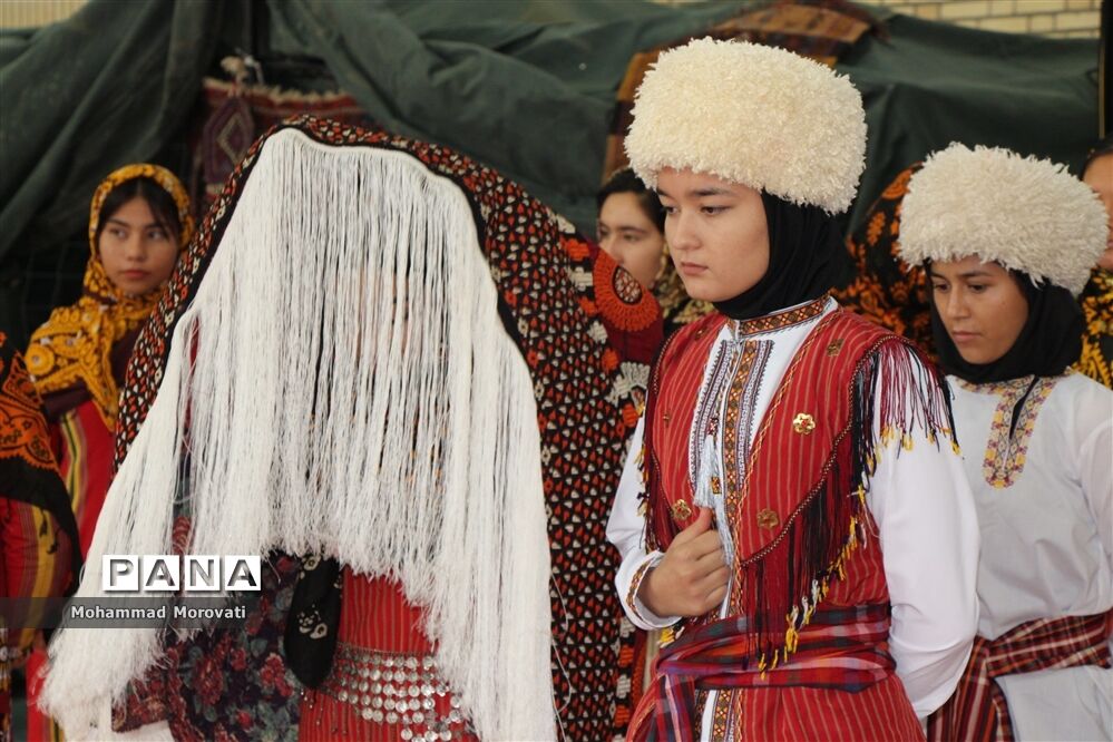 جشنواره بازی‌های بومی محلی شهرستان‌های مانه و سملقان