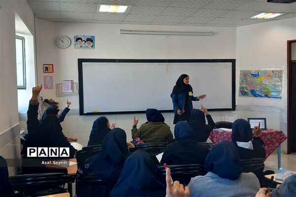 برگزاری طرح مدام در دبیرستان فرهنگ مرحوم فخرایی