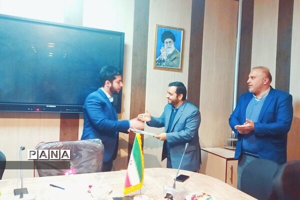 به مناسبت روز دانشجو از نو دانشجویان  منطقه دماوند تقدیر شد