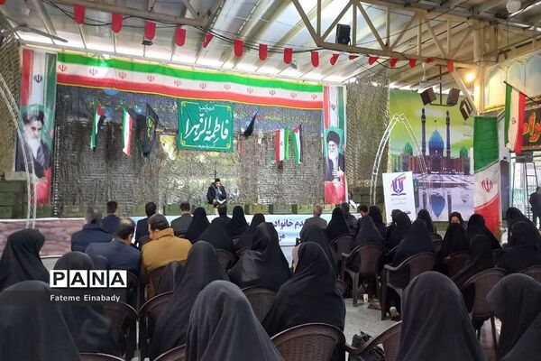 گلباران مزار شهدا به‌مناسبت گرامیداشت هفته مدارس و مراکز غیر دولتی  در شهرستان ملارد
