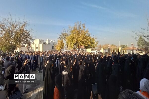 بازگشت به خاک مادری پس از سال‌ها دوری