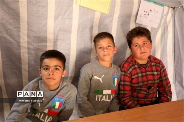 بازدید معاون آموزش ابتدایی وزارت آموزش و پرورش از مدارس عشایری خوزستان