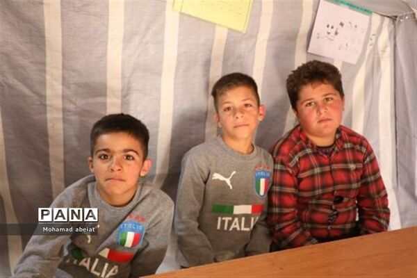 بازدید معاون آموزش ابتدایی وزارت آموزش و پرورش از مدارس عشایری خوزستان