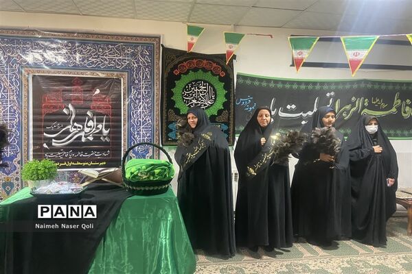 صبحگاه رضوی در آموزشگاه شاهد فردوس