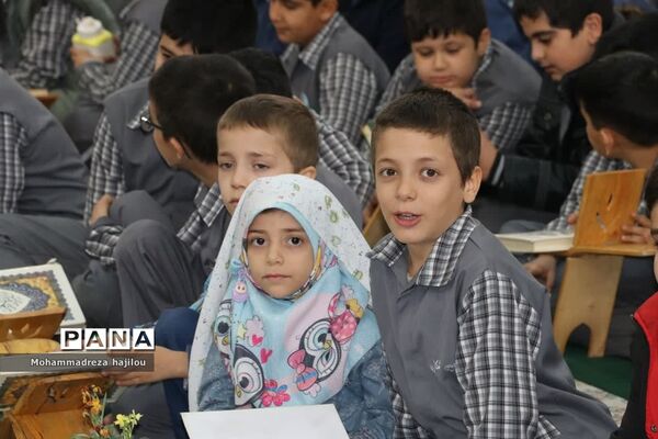 محفل انس با قرآن کریم در هفته قرآن عترت و نماز در ساوه