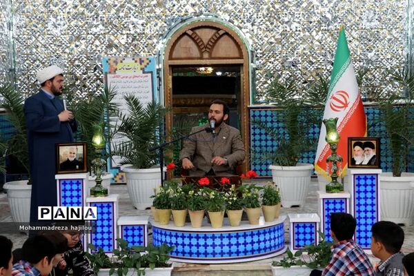 محفل انس با قرآن کریم در هفته قرآن عترت و نماز در ساوه
