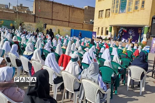 توزیع شیر رایگان در مدارس ابتدایی دولتی استان اصفهان