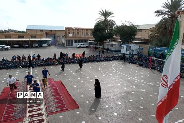 اجرای ورزش زورخانه ای(طرح شهید طوقانی) در دبستان شهید نهایی ۲ بهبهان