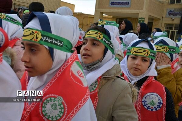 آیین تشییع شهید گمنام در اداره آموزش و پرورش آباده