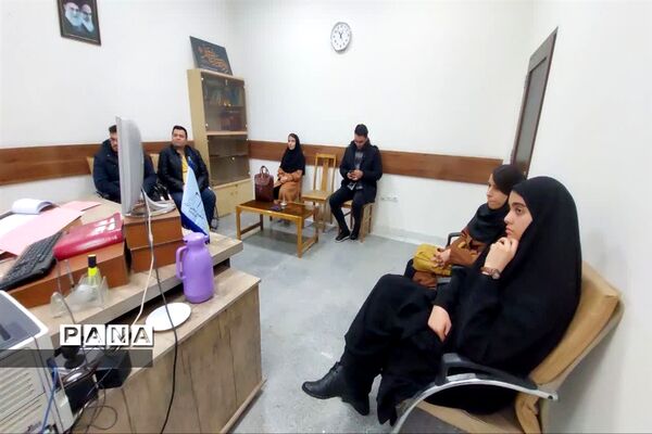 نشست صمیمی دانشجویان با دادستان عمومی و انقلاب  مرکز استان خراسان شمالی