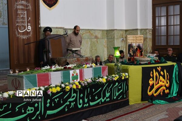 تشییع شهید گمنام در جمع دانش‌آموزان دهه هشتادی