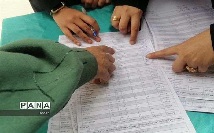 حذف‌کردن موضوعات کتاب درسی‌ راه‌حل خروج از حافظه‌محوری نیست