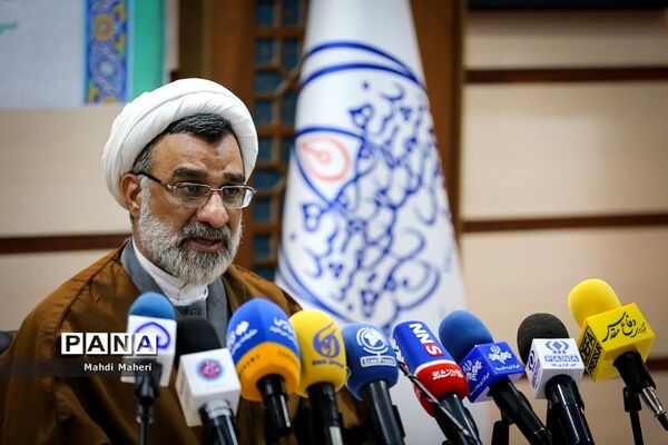 نشست خبری دبیرشورای عالی انقلاب فرهنگی