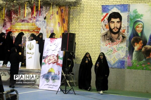 دانش‌آموزان بوشهری با شهید گمنام وداع کردند