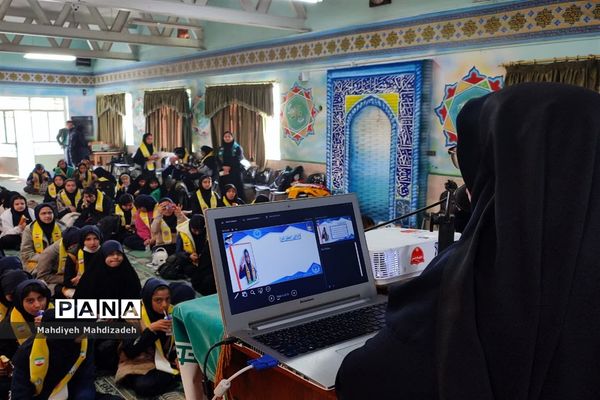 اردوی آموزش تشکیلاتی پیشتازان جهادی دانش‌آموزان ناحیه ۶ مشهد