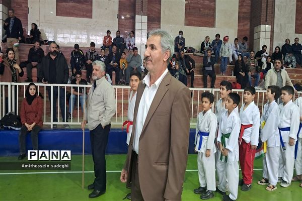 مسابقات کاراته در باشگاه ورزشی ایثار اندیشه