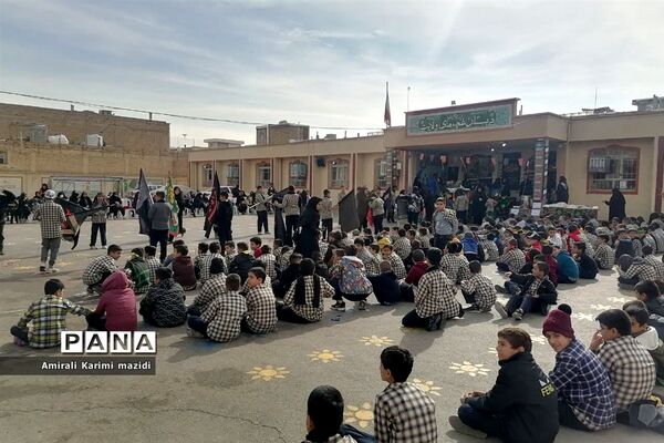 تشییع شهید گمنام در دبستان غنچه ها ولایت 2 ناحیه 3 شیراز