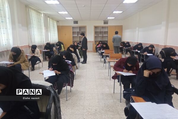 اجرای آزمون پایش در مدرسه نمونه شهید نصرتی خلیل آباد