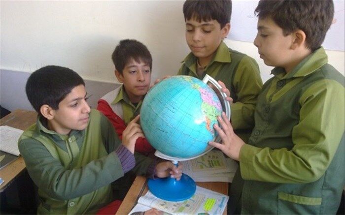 معلمی در قاب جغرافیا