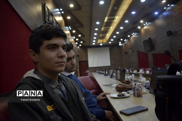 جلسه هیئت رئیسه شورای دانش‌آموزی و مجمع اعضا و مربیان سازمان دانش‌آموزی در شهرستان‌های استان تهران