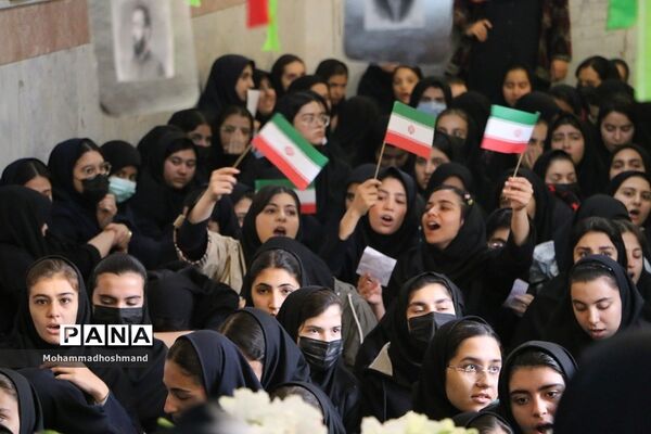 تشییع پیکر شهدای گمنام در مدارس آموزش و پرورش ناحیه 2قزوین