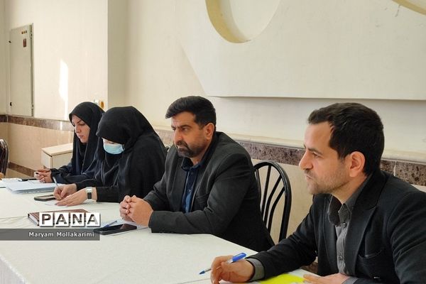 برگزاری دوره توانمندسازی فصلی مدیران مدارس دماوند