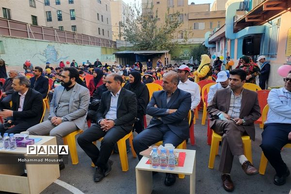 آغاز توزیع شیر در مدارس شهر تهران