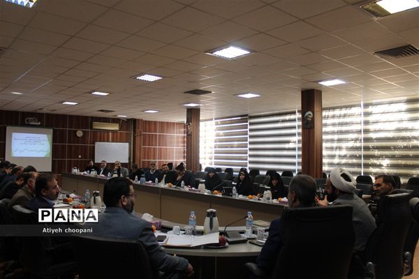 نشست تخصصی معاونان پرورشی و تربیت‌بدنی مناطق ۱۹ گانه شهر تهران