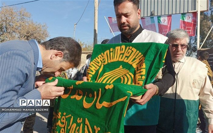 مراسم تشییع شهدای گمنام در دبیرستان امیرکبیر  ناحیه یک شیراز
