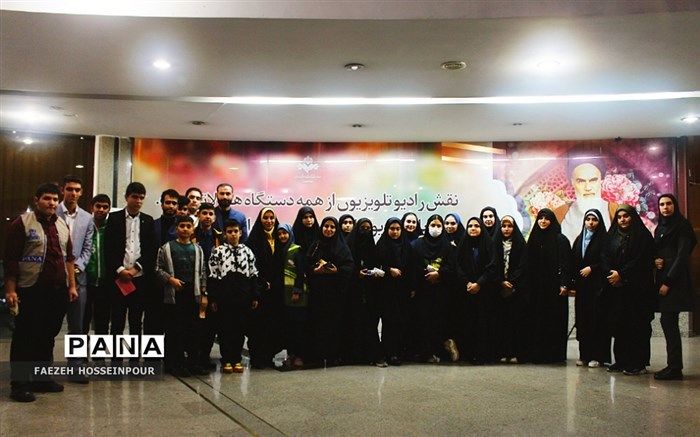 درخشش دانش‌آموزان شهرستان‌های تهران در هیات رئیسه‌های مجلس و مجامع دانش‌آموزی/فیلم