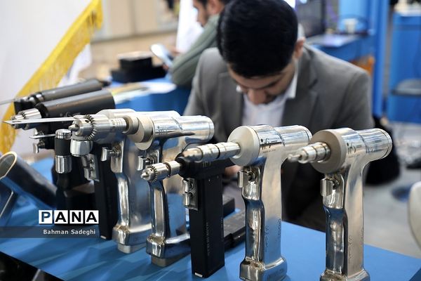 افتتاح بیست و چهارمین نمایشگاه دستاوردهای پژوهش، فناوری و فن‌بازار