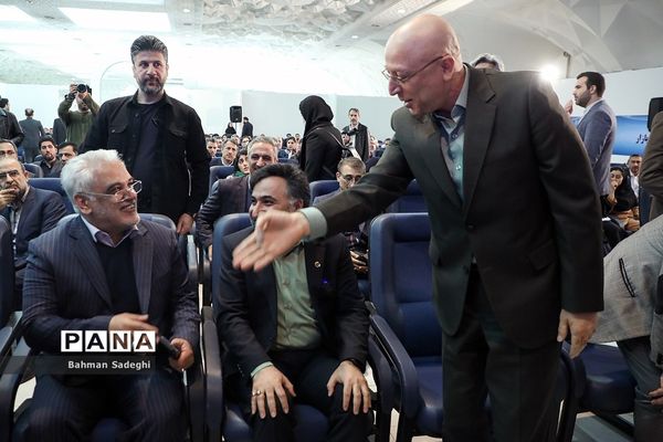 افتتاح بیست و چهارمین نمایشگاه دستاوردهای پژوهش، فناوری و فن‌بازار