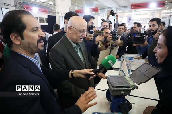 افتتاح بیست و چهارمین نمایشگاه دستاوردهای پژوهش، فناوری و فن‌بازار