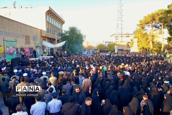 تشییع شهدای گمنام در نجف آباد