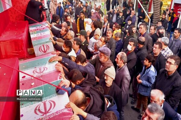 تشییع شهدای گمنام در نجف آباد