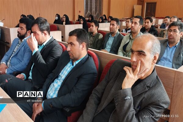 نشست مدیران مدارس متوسطه اول متوسطه دوم فنی و حرفه ای و کاردانش شهرستان کلات