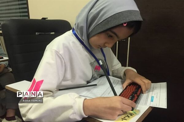 مسابقات چرتکه در صالحیه شهرستان بهارستان