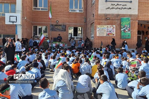 تشییع شهید گمنام در دبستان معارف 6 ناحیه 3 شیراز