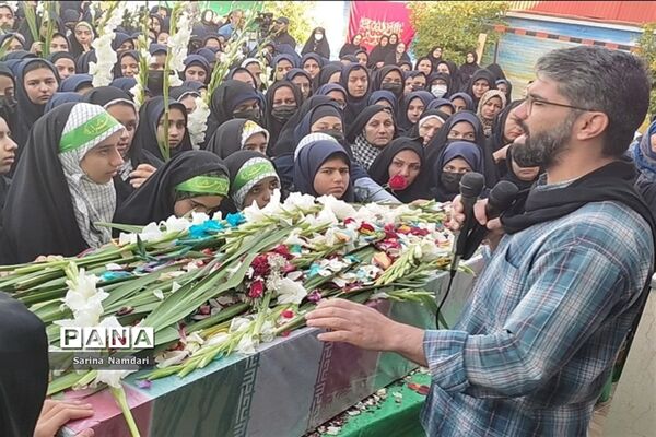 وداع با شهید گمنام در دبیرستان امام حسن عسکری2 ناحیه 3 شیراز