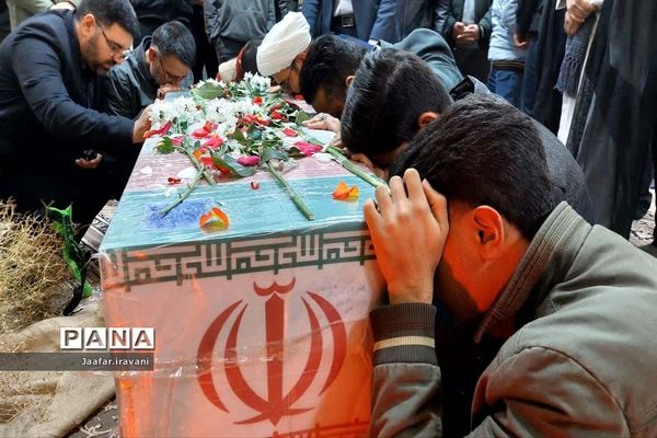 مراسم استقبال از شهید گمنام در شهرستان مروست